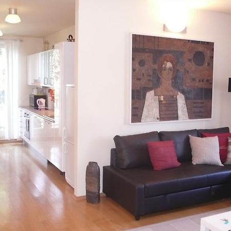 Apartment Kosatcova Prague Exterior photo